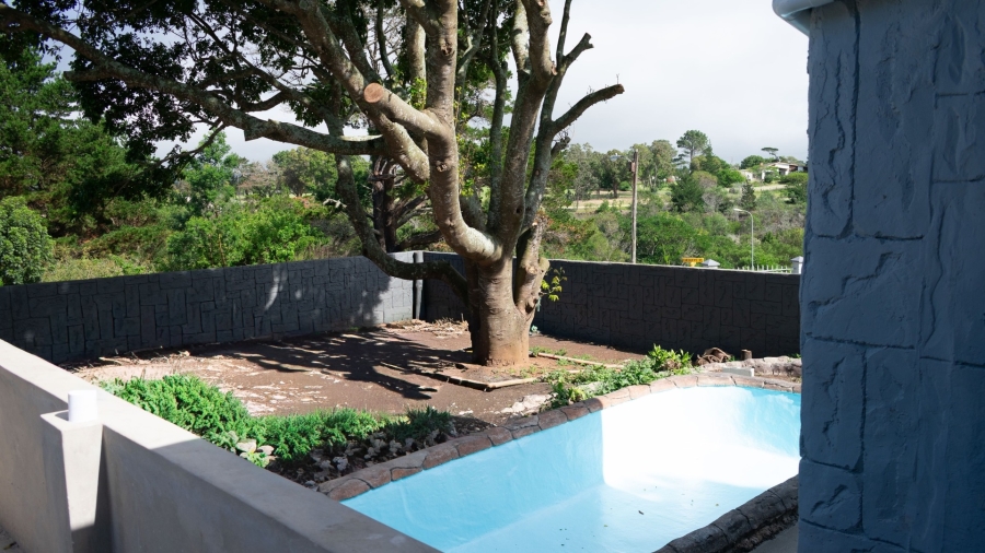 3 Bedroom Property for Sale in Kabega Park Eastern Cape